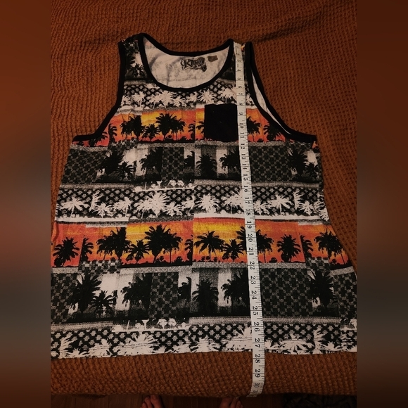 Summer  Style Tank - Picture 5 of 6